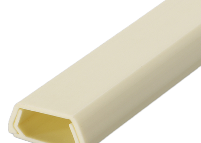 KSS TC-4 Base15 x W12 x H10mm Cable Duct, Ivory, 1 metre