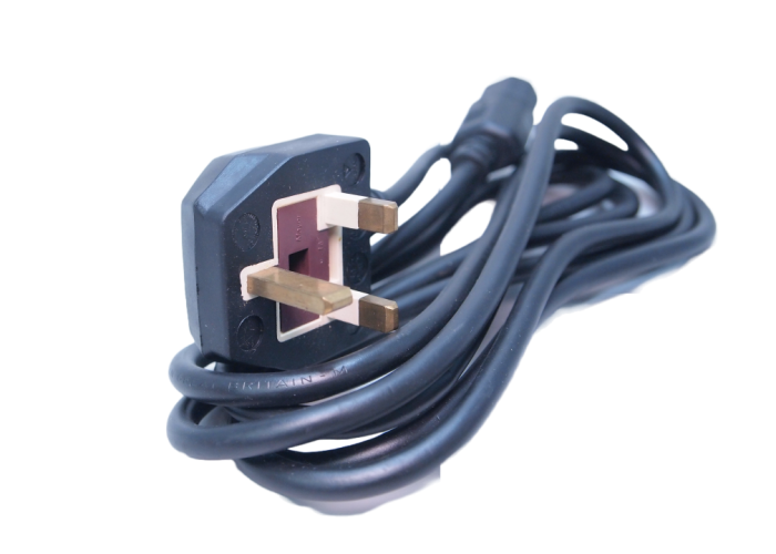 PSPC-UKC13-10-02.4M UK BS1363 Fused Plug to IEC320 C13 Jack w/3C x 1.0mm2 Power Cord, 2.4 metres, H05VV-F BS Approved, Black